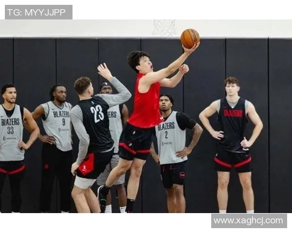 中国男篮与巴西激烈对抗引发场内斗殴事件引发广泛关注与讨论